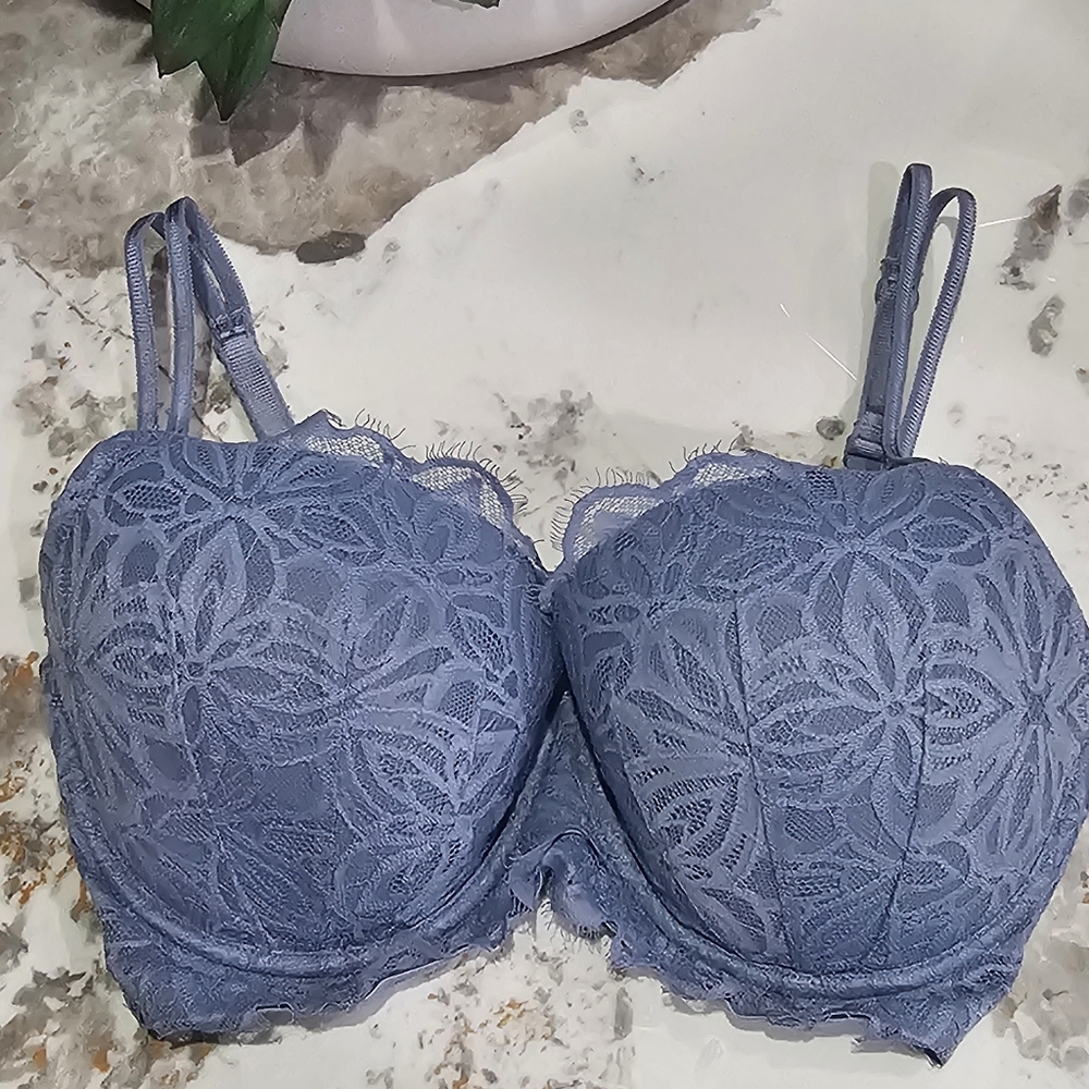 Pink VICTORIA SECRET ALL Lace Women's Bra in GRAY